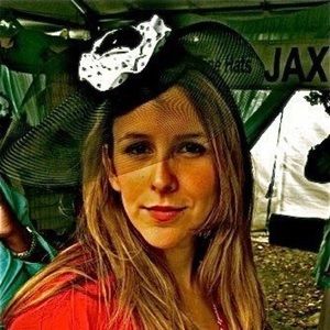 Meet your Posher, Cristina michele